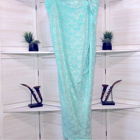 Pillowfort Kids mermaid tail blanket light aqua green and silver sz OS - Picture 8 of 8